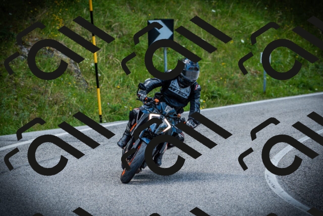 202507121246-DSC01266_c1_