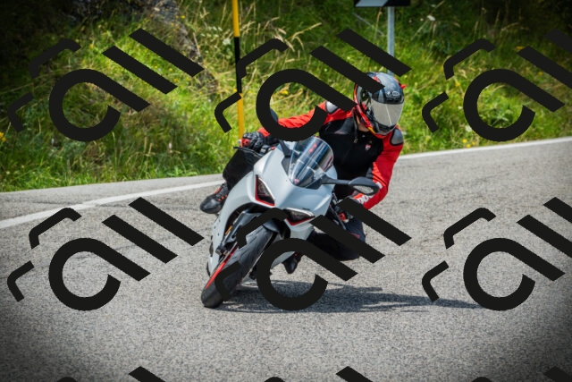 202507121247-DSC01296_c1_