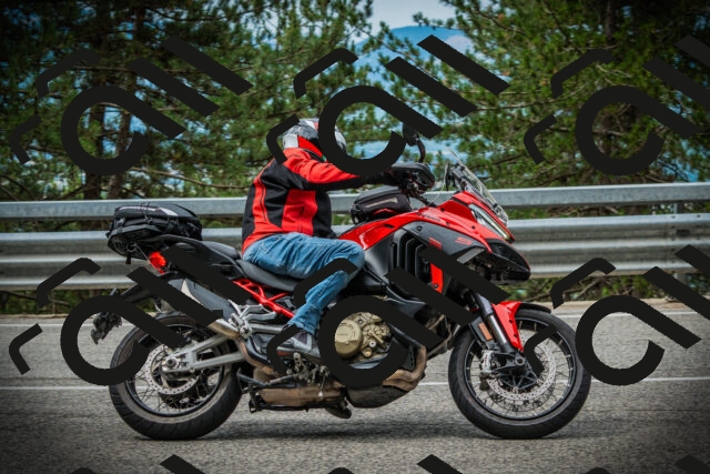 202507131102-DSC02100_c1_