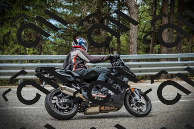 202507131102-DSC02101_c1_