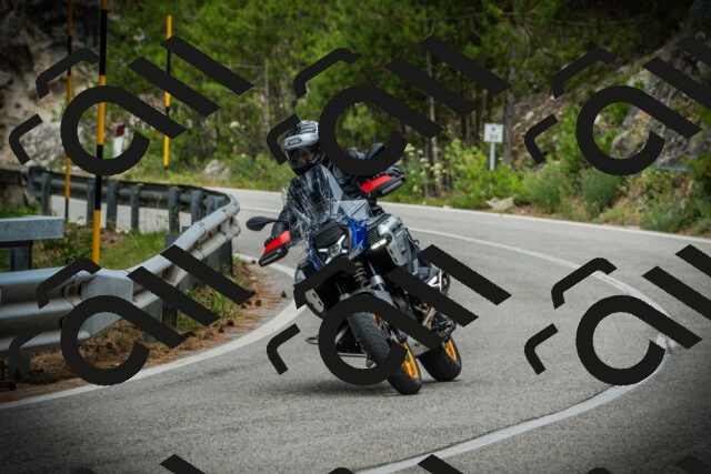 202507131134-DSC02404_c1_