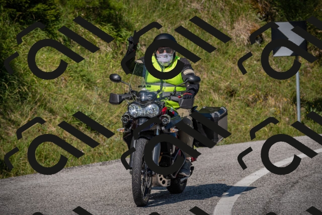 20250719101046-_5004273_am_