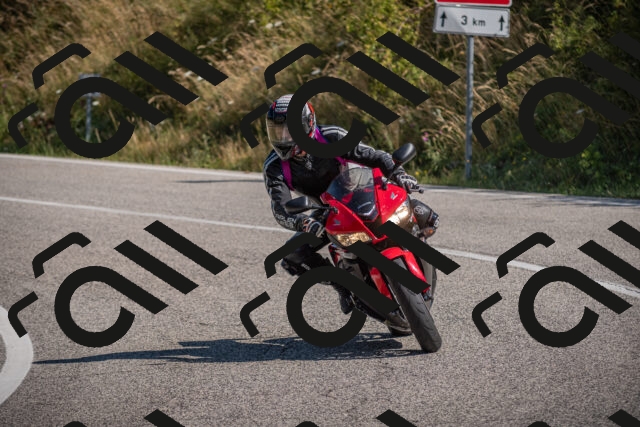 20250719101259-_5004284_am_