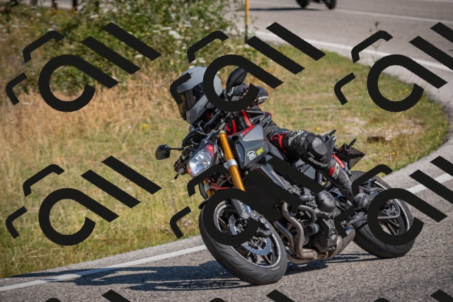 20250719101330-_5004296_am_