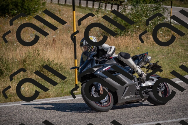 20250719101333-_5004303_am_