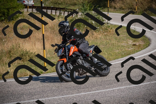 20250719101406-_5004328_am_