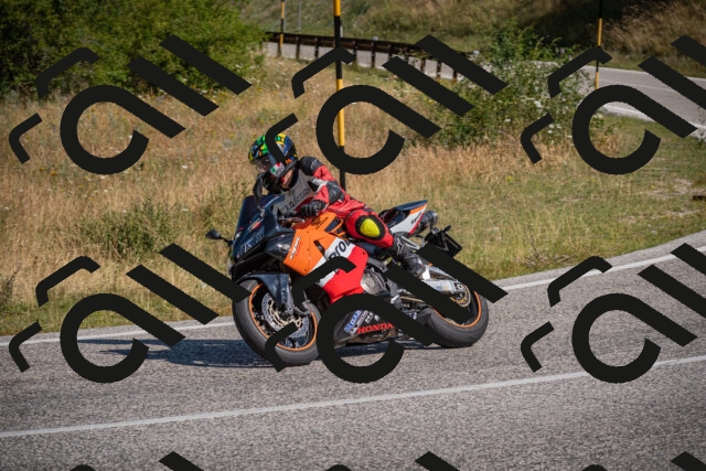 20250719101407-_5004330_am_