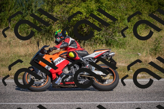 20250719101407-_5004332_am_