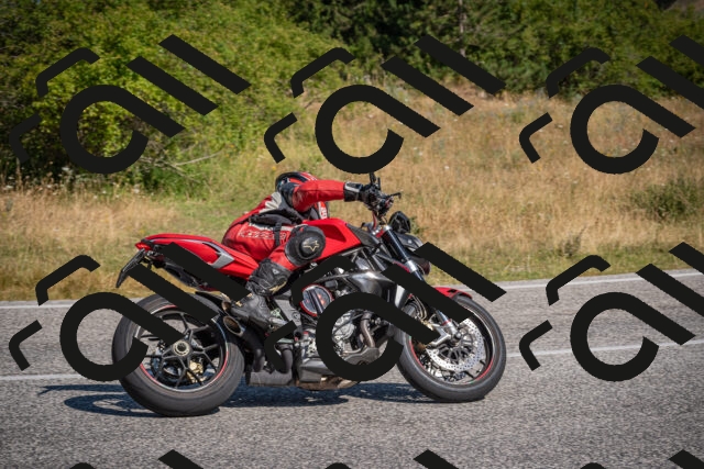 20250719101540-_5004356_am_