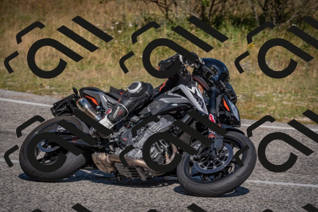 20250719101621-_5004360_am_