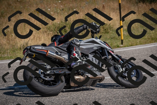 20250719101621-_5004361_am_