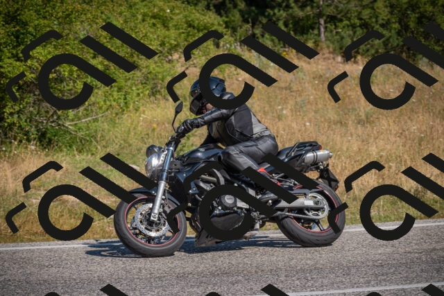 20250719101921-_5004386_am_