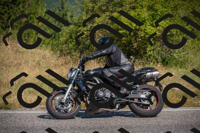 20250719101921-_5004387_am_