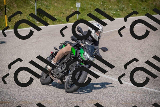 20250719102345-_5004416_am_