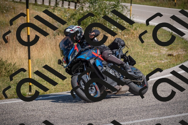 20250719102450-_5004432_am_