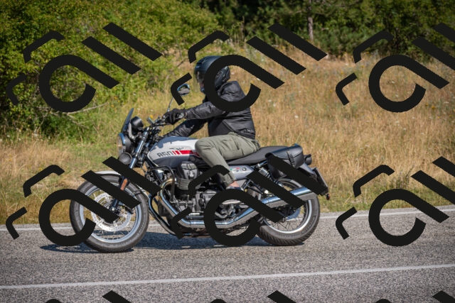 20250719102552-_5004442_am_