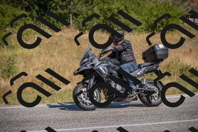 20250719102837-_5004447_am_