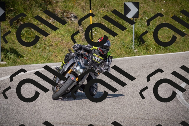 20250719102854-_5004449_am_