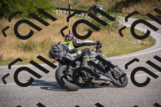 20250719102856-_5004452_am_