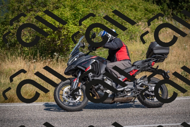 20250719102919-_5004475_am_