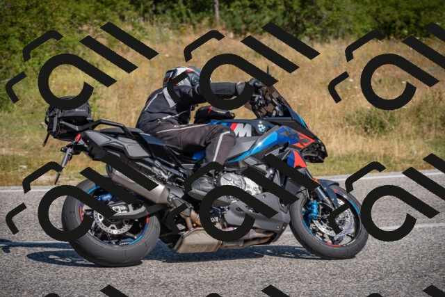 20250719103039-_5004486_am_