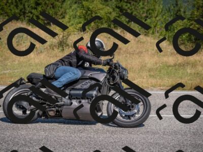 20250719103048-_5004495_am_