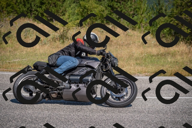 20250719103048-_5004495_am_