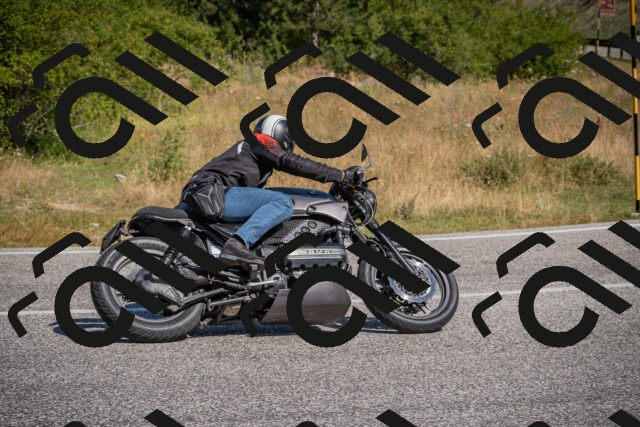 20250719103048-_5004496_am_