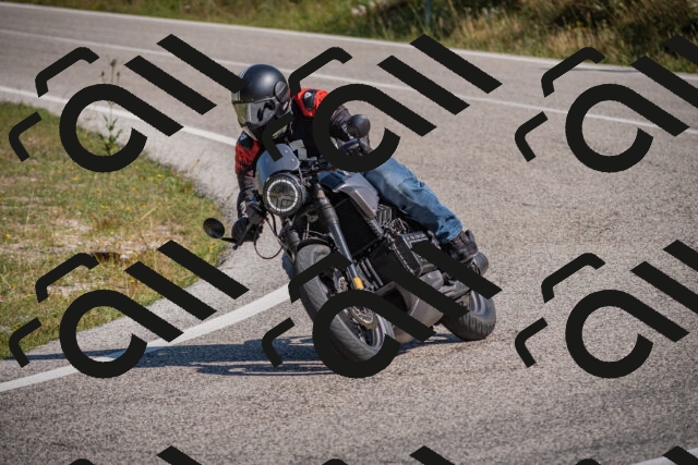 20250719103126-_5004518_am_