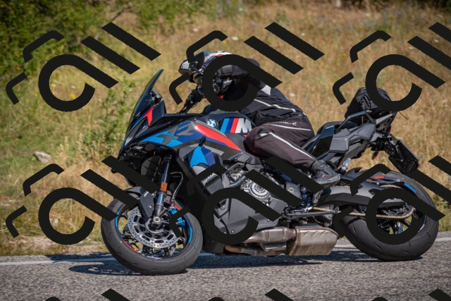 20250719103344-_5004527_am_