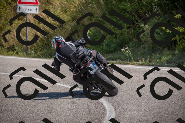 20250719103436-_5004536_am_