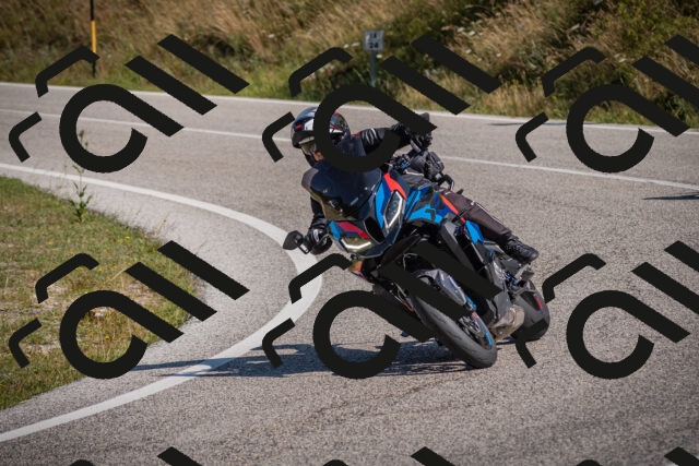 20250719103507-_5004546_am_