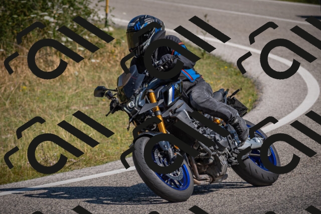 20250719103531-_5004558_am_