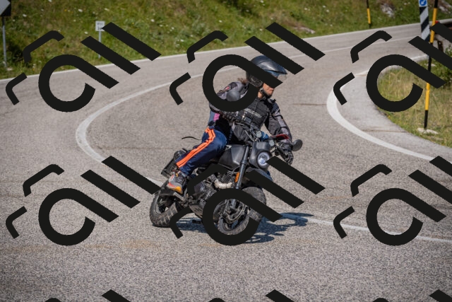 20250719103857-_5004616_am_