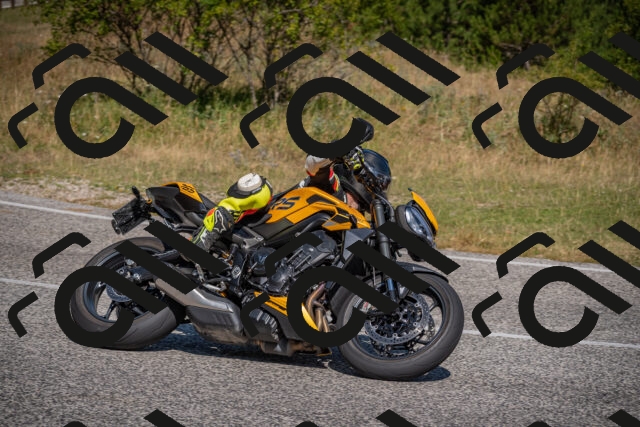 20250719103910-_5004633_am_