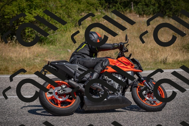 20250719104100-_5004671_am_