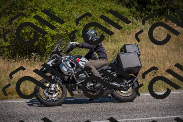 20250719104316-_5004682_am_