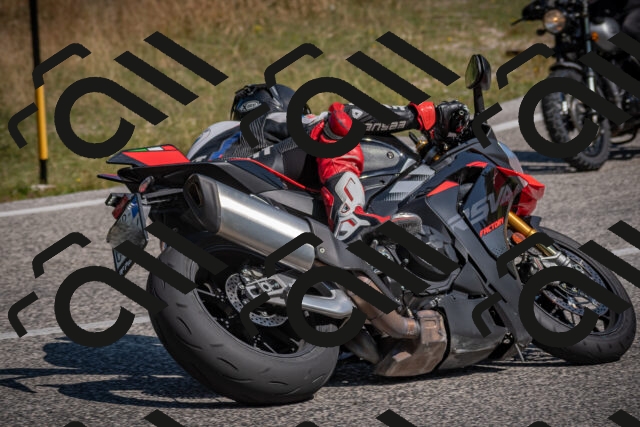 20250719104507-_5004716_am_