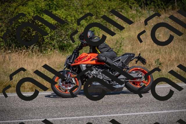 20250719104843-_5004741_am_