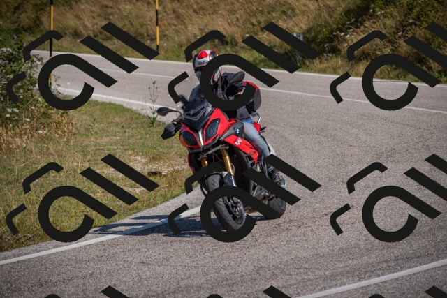 20250719104908-_5004747_am_