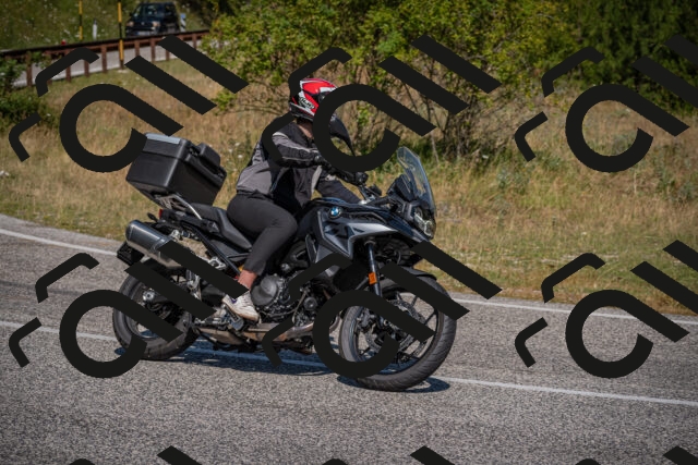 20250719104934-_5004755_am_