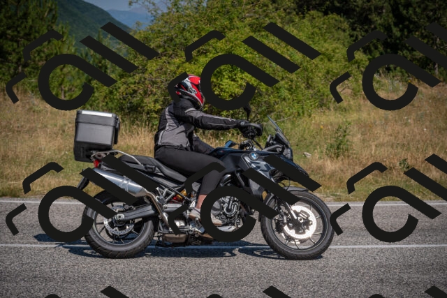 20250719104934-_5004757_am_