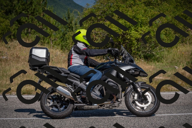 20250719104937-_5004760_am_