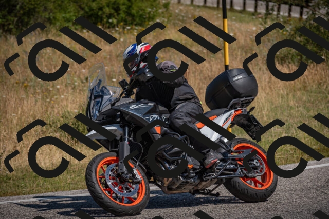 20250719104958-_5004762_am_