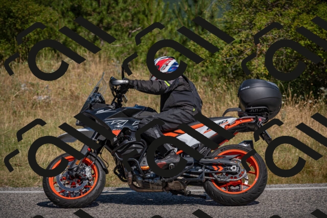 20250719104959-_5004764_am_