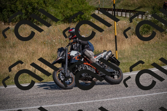 20250719105033-_5004785_am_