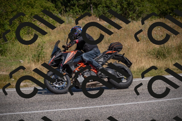 20250719105033-_5004787_am_