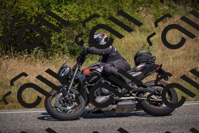 20250719105034-_5004789_am_