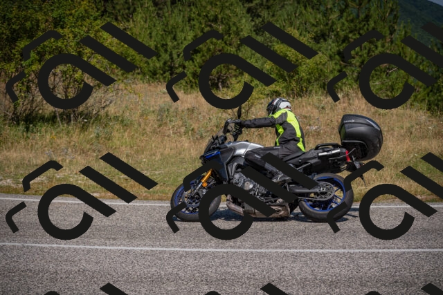 20250719105054-_5004812_am_