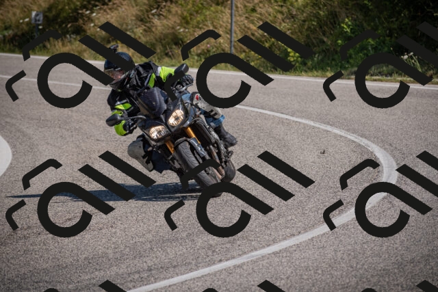 20250719105131-_5004828_am_